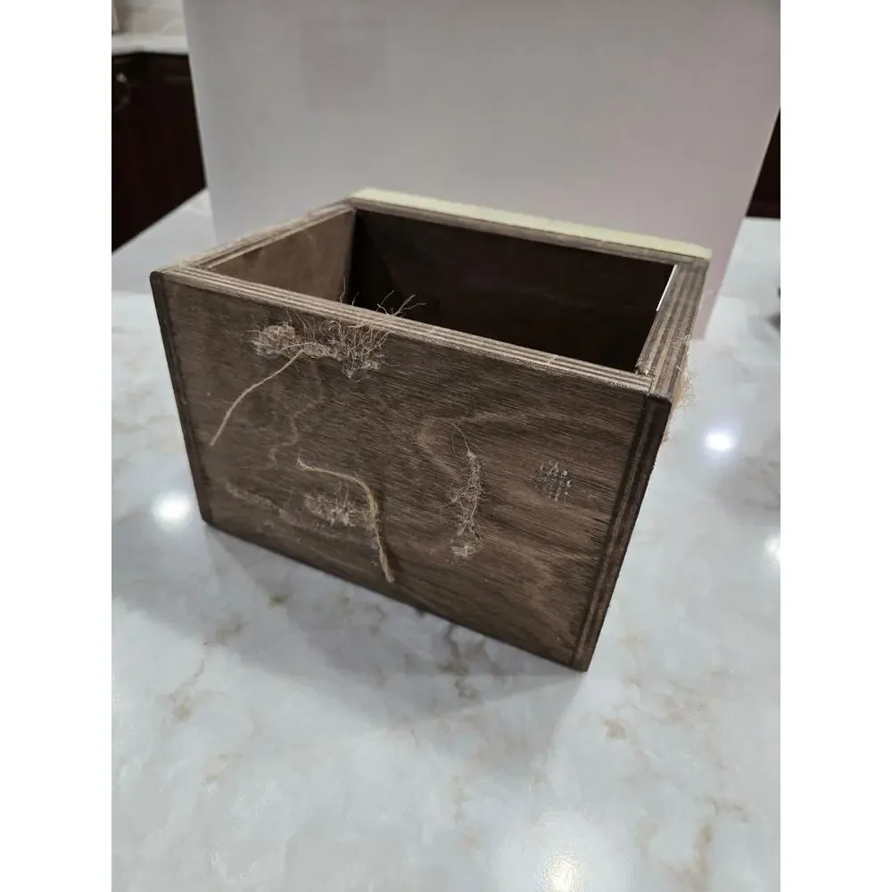 Creamer Colored Distressed Wooden Box with Metal Handle 6.75
